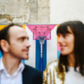 un couple sur un terrain de basket à Paris